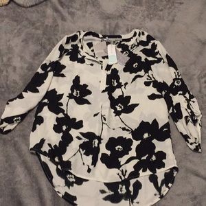 NWT Daniel Rainn Koda Split Neck Blouse S
